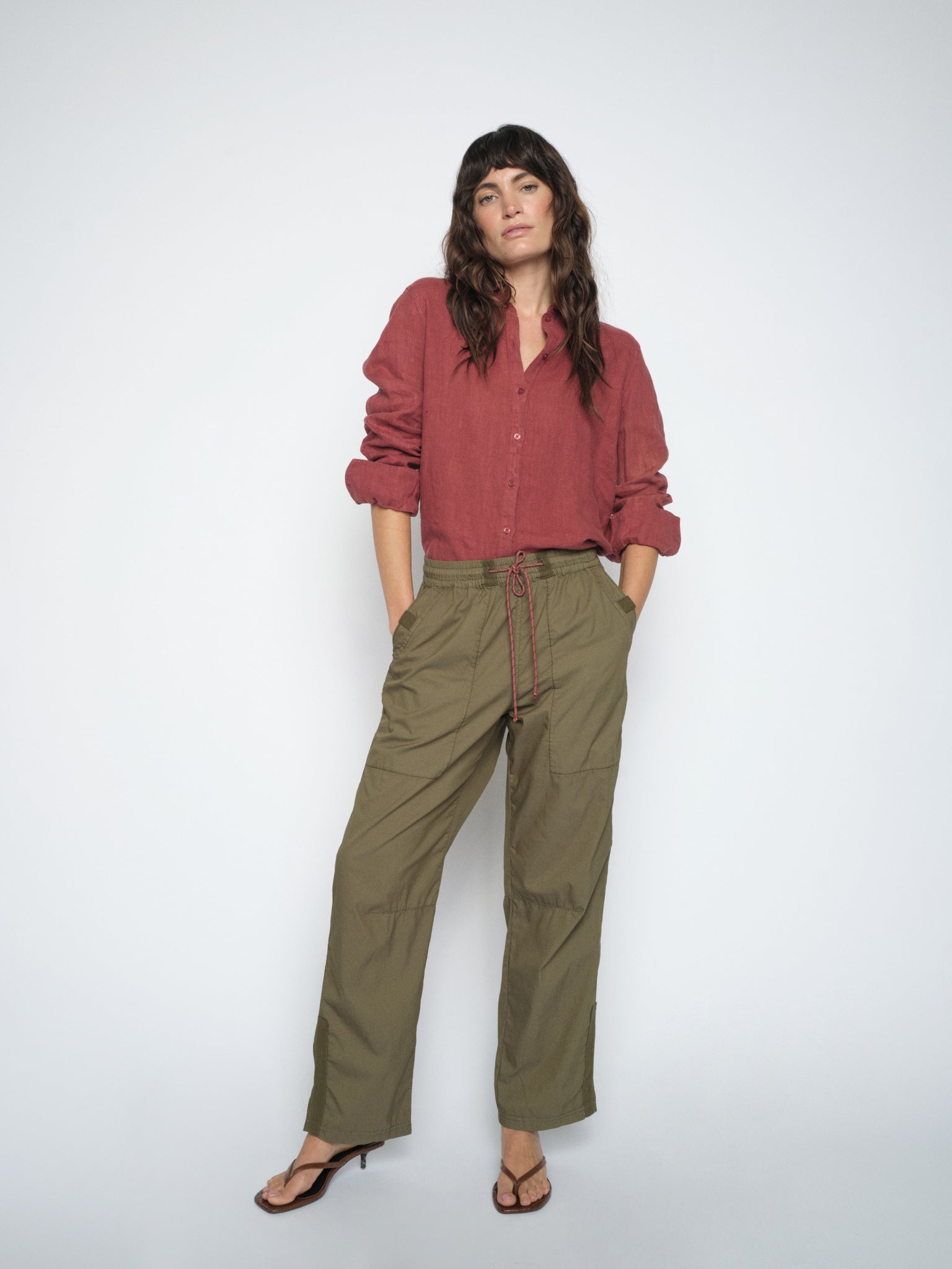Modelshot / Burnt Olive / Detail